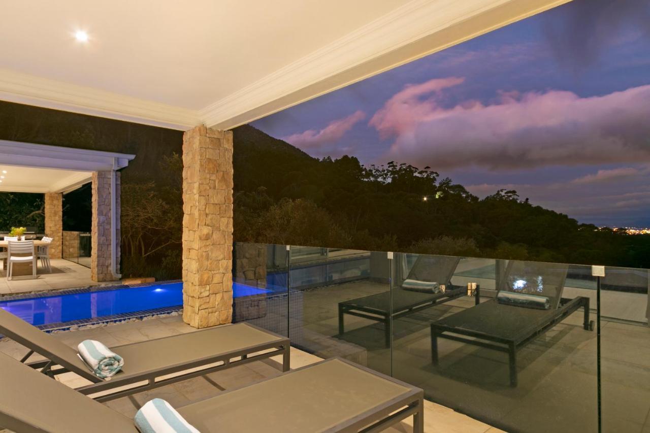 Luxury Serviced Mountain Villa In Constantia ケープタウン エクステリア 写真